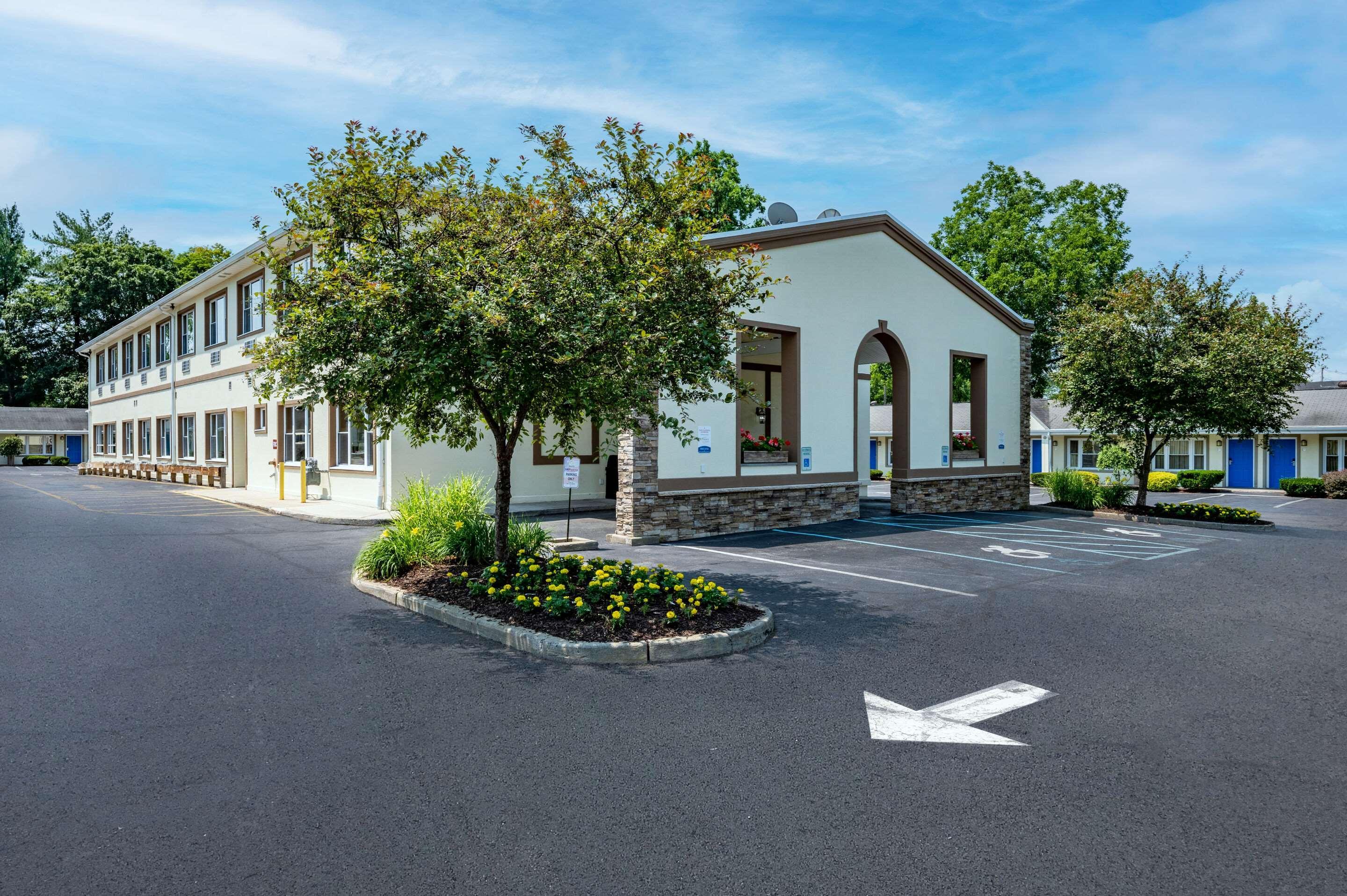 Quality Inn Poughkeepsie Exterior photo
